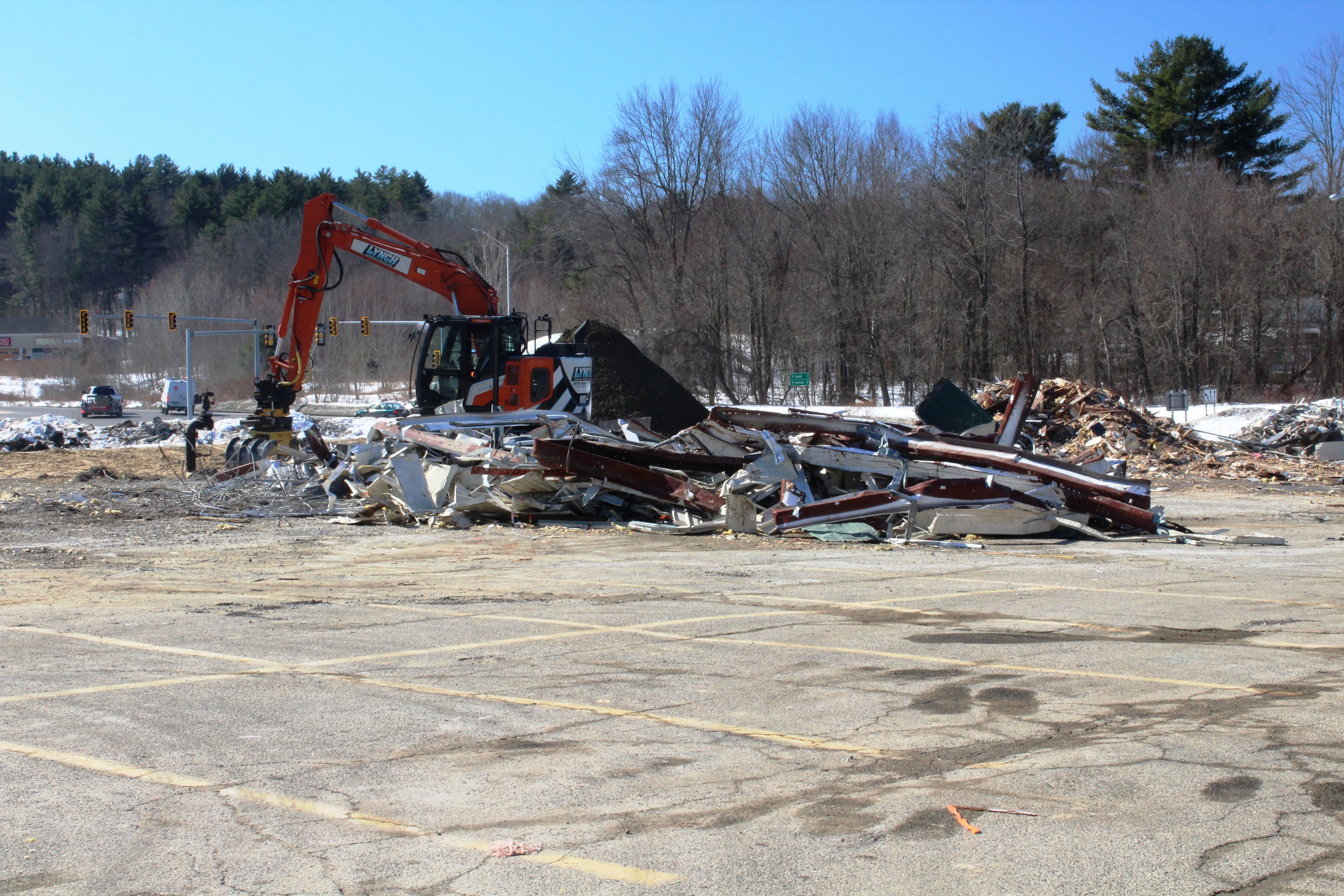 Aubuchon-demolition-1277-sm