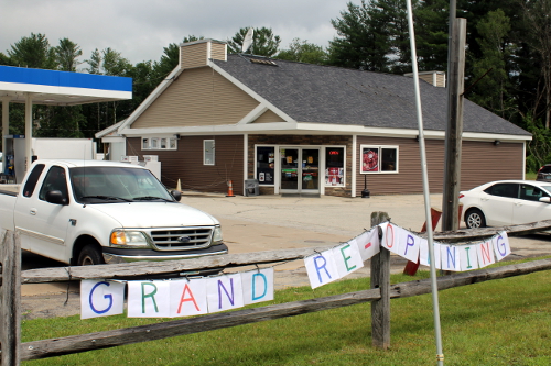 suncook-store-grand-reopening-500
